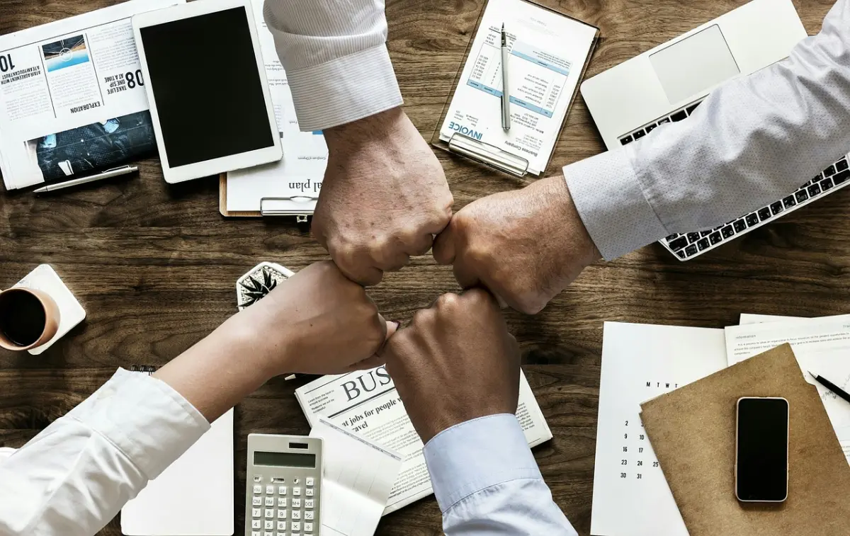 Efficiënte samenwerking met aannemers: 3 strategieën voor 30% meer efficiëntie